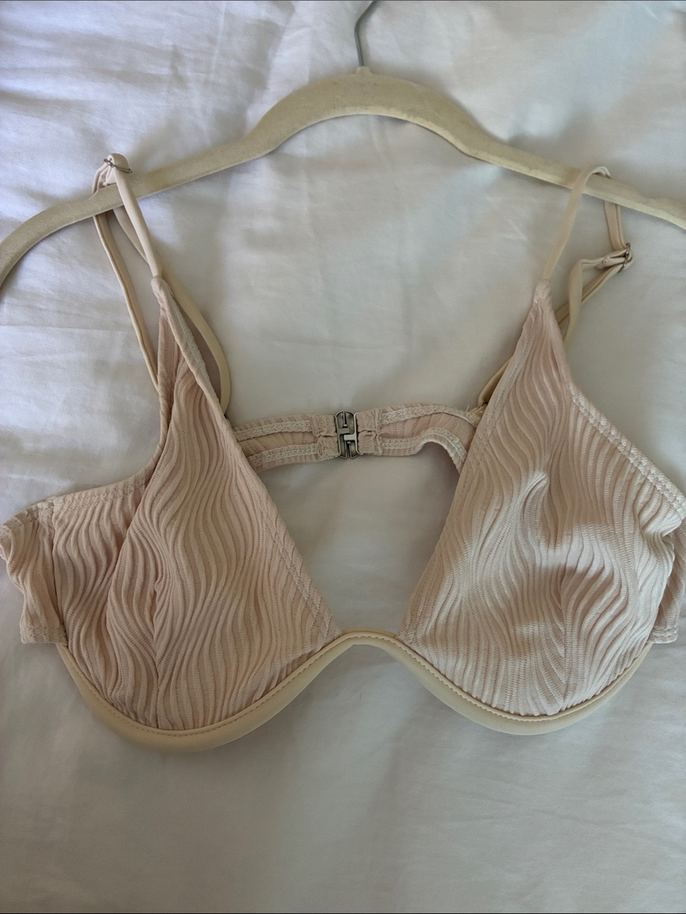 Light Biege Textured Triangle Underwire Bikini Top